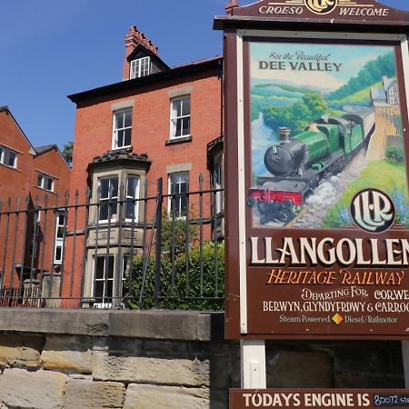 Westoe Hideaway Villa Llangollen Eksteriør bilde