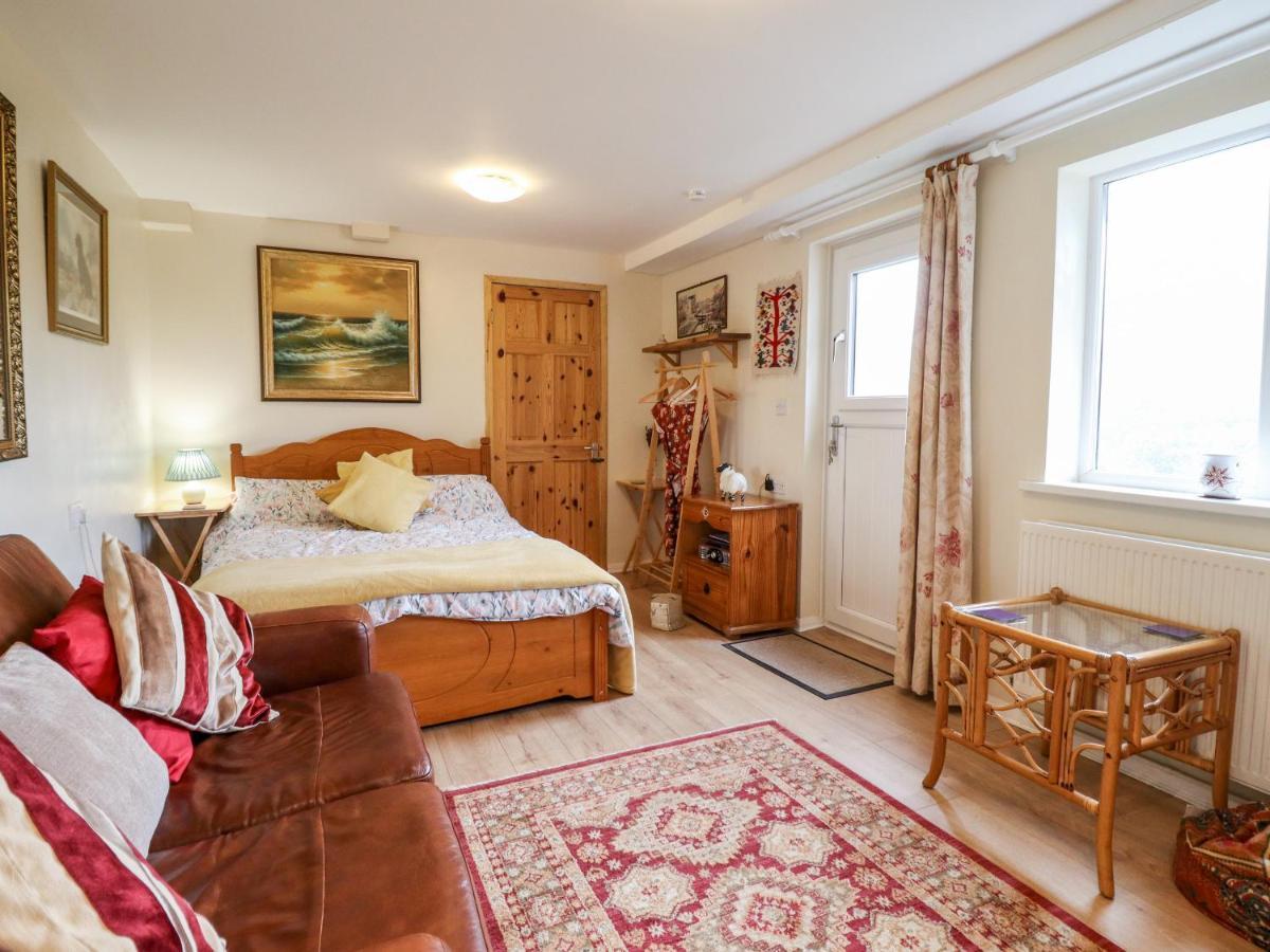 Westoe Hideaway Villa Llangollen Eksteriør bilde